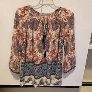 Women’s blouse